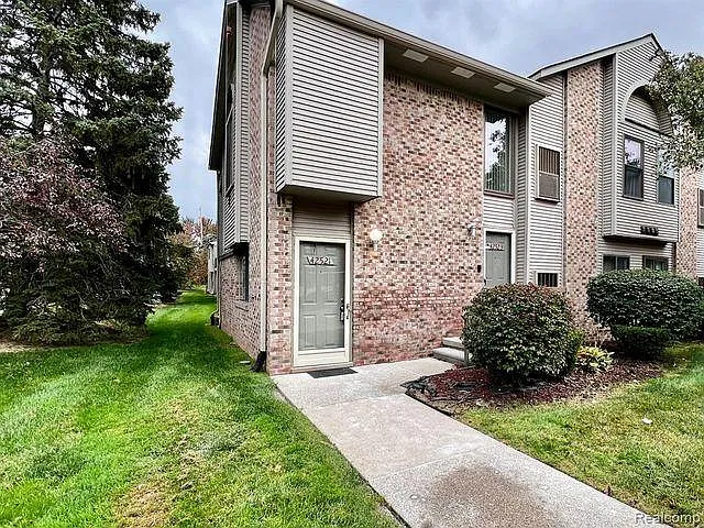 42521 Lilley Pointe Dr — Photo 4