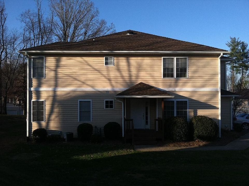 1st image of 122 Farm Ln