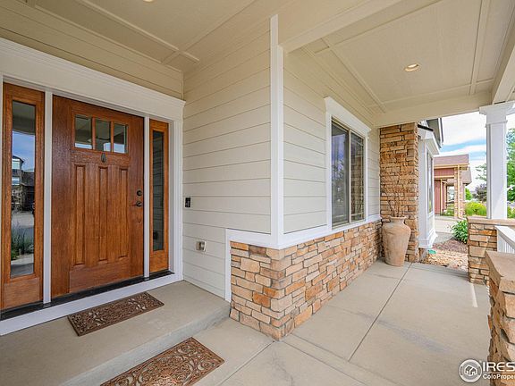 5th image of 272 Saratoga Dr