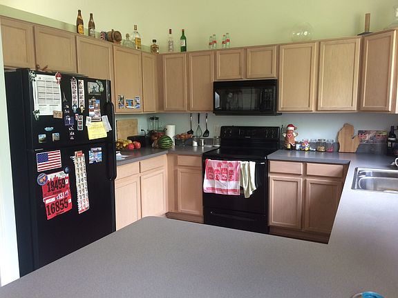 3rd image of 3054 Talon Cir