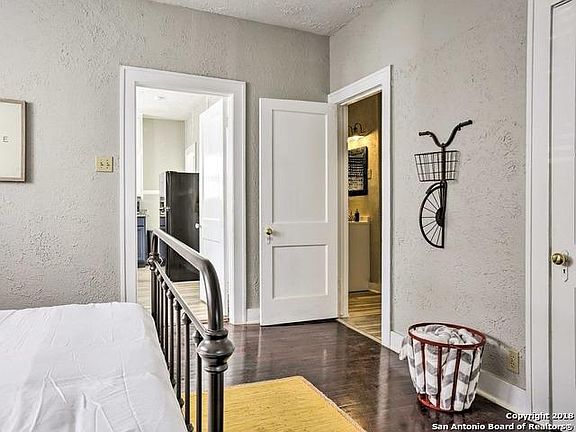 5th image of 1805 N Flores St APT 2
