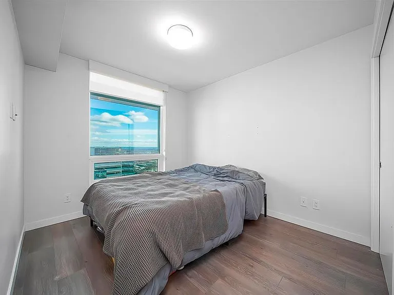 8189 Cambie St #2605 — Photo 10