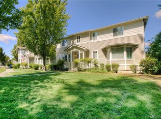 2155 Bobs Hollow Ln, Dupont, WA 98327