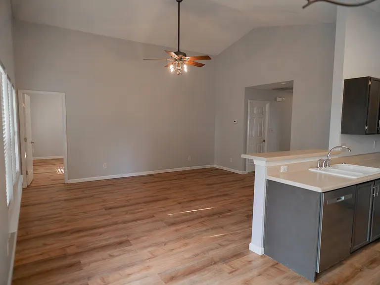 165 Nahcotta Dr — Photo 4
