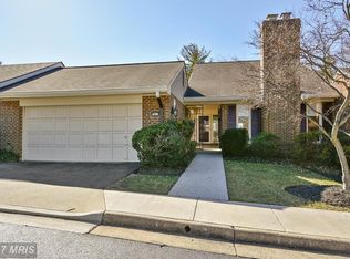 2812 Oakton Manor Ct, Oakton, VA 22124
