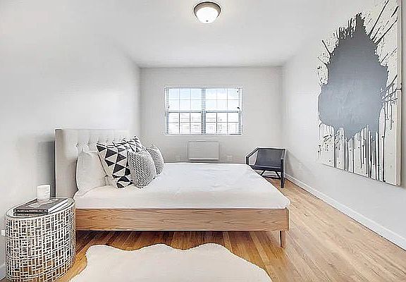 4th image of 329 Beach 65 St #3