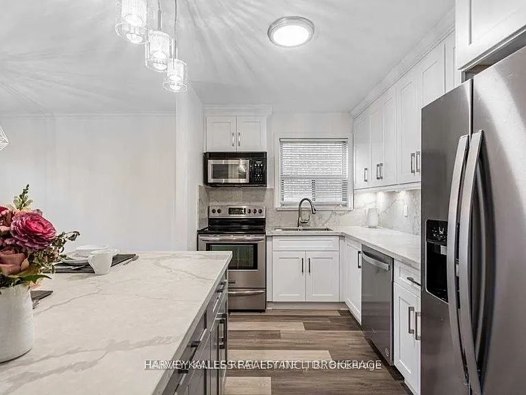 157 Viewmount Ave #MAIN — Photo 15