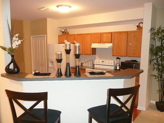 5th image of 4095 Elizabeth Ave #166