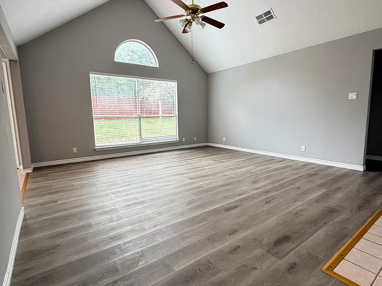 13119 Forum Rd — Photo 26