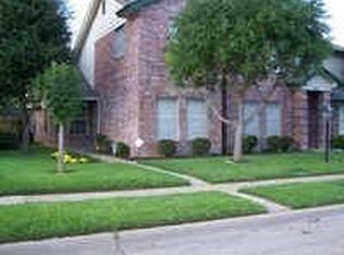 1322 Signet Dr, Euless, TX 76040