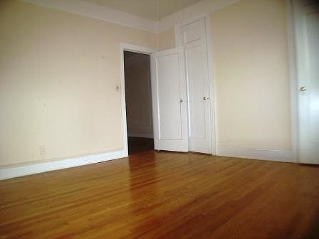5th image of 2429 19th St