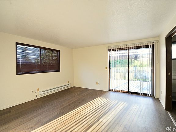 4th image of 9251 1st Ave NW