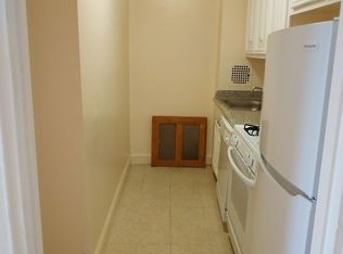 4252 Union St APT 402, Flushing, NY 11355