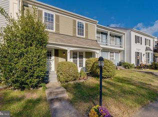 3202 Tayloe Ct, Oak Hill, VA 20171