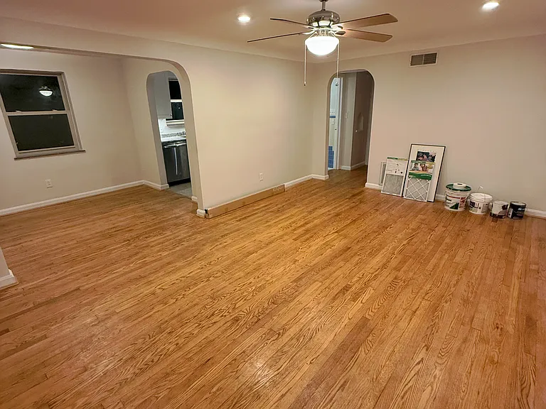 6603 Bantry Ave #1 — Photo 1