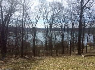 169 Oneida Trl, Malvern, OH 44644