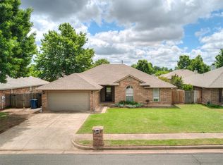 1225 Capitol Dr, Edmond, OK 73003