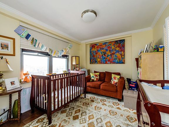 2nd image of 7025 Yellowstone Blvd APT 15D