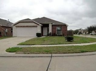 2977 Silver Landing Ln, Dickinson, TX 77539