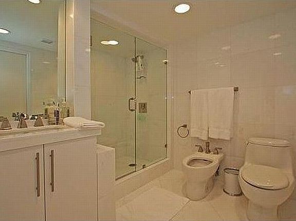5th image of 199 Ocean Ln Dr 1109 #1109