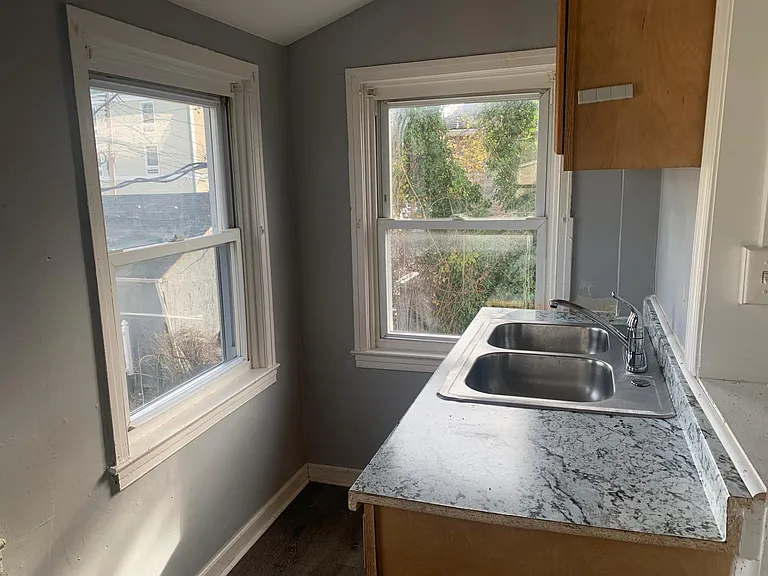 2922 E Cold Spring Ln #3 — Photo 11