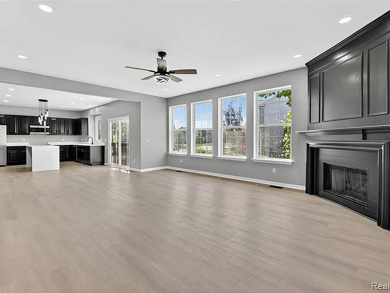 8862 Prairie St — Photo 18