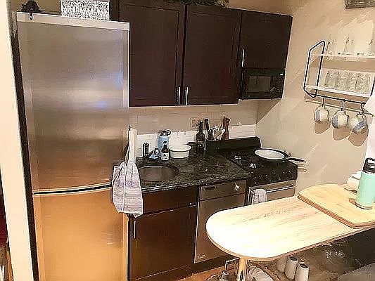 3rd image of 535 Hudson St #2I