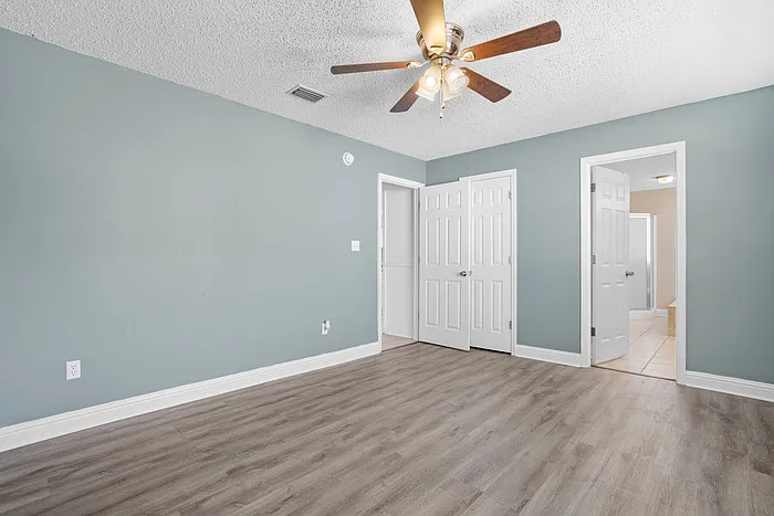 1517 Porpoise St — Photo 13