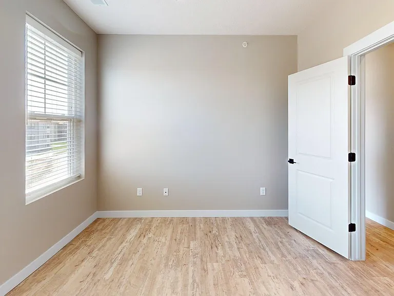 2500 Hudson Way — Photo 35