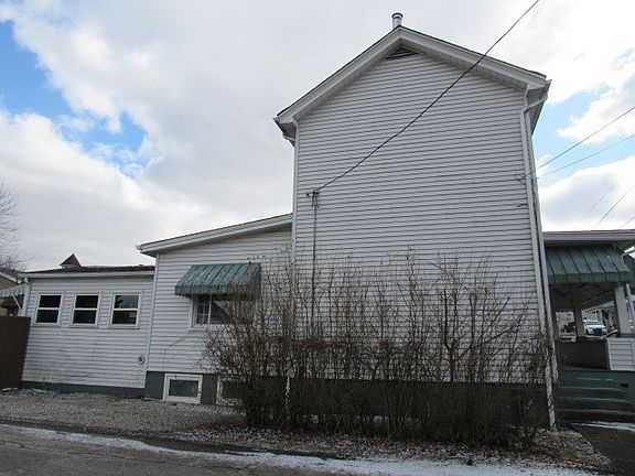2nd image of 1277 6th St