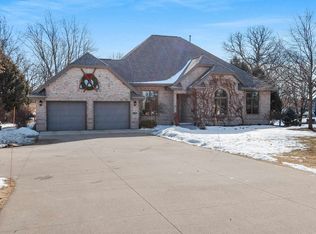 119 Main St, Wrightstown, WI 54180