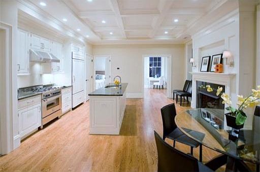 Main Room/Kitchen