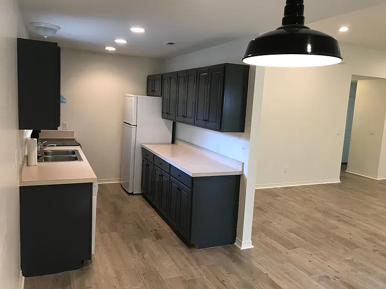 607 Mimosa Ave — Photo 3