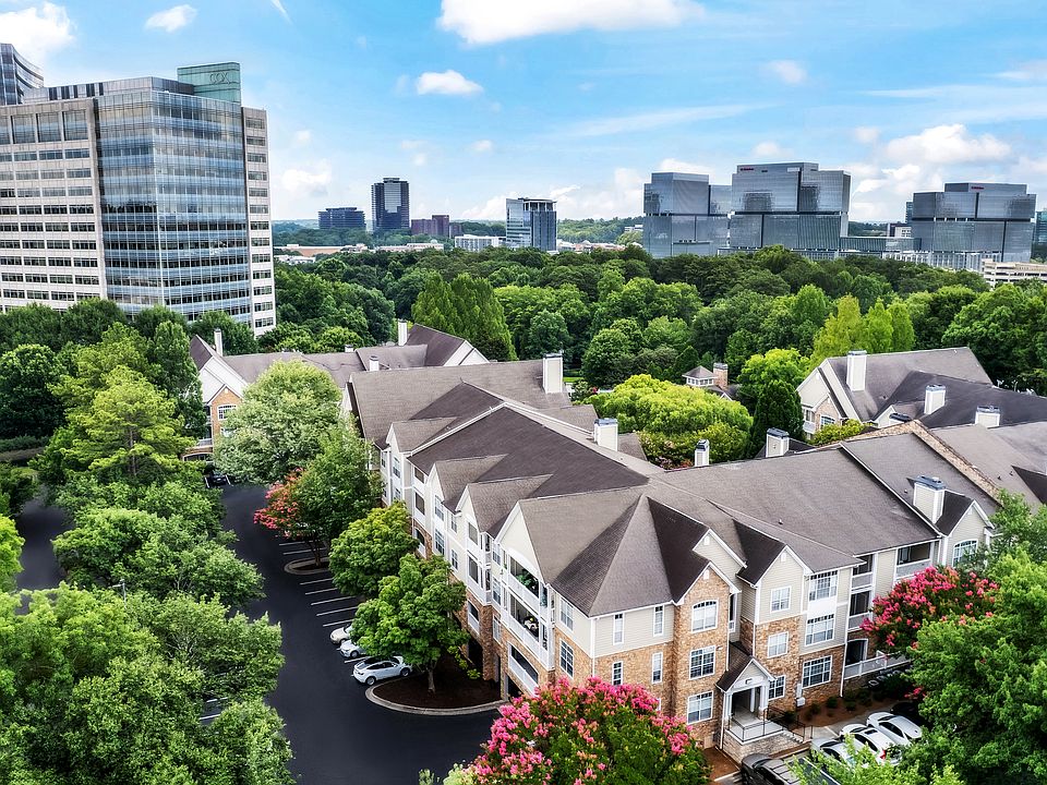 1st image of 6210 Peachtree Dunwoody Rd #321