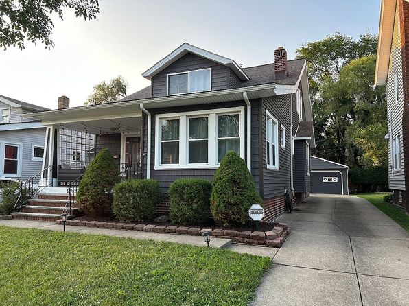 16702 Dartmouth Ave