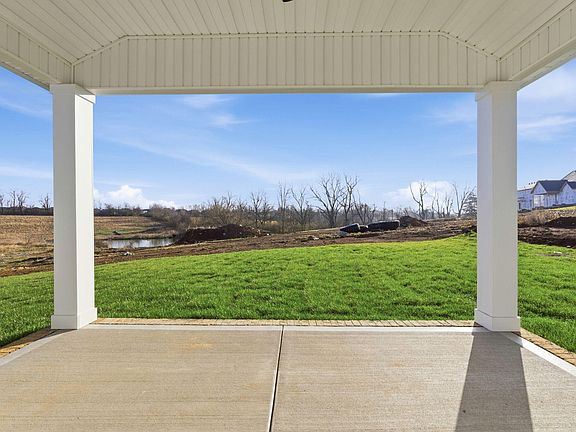 2nd image of 308 Skaggs Blvd