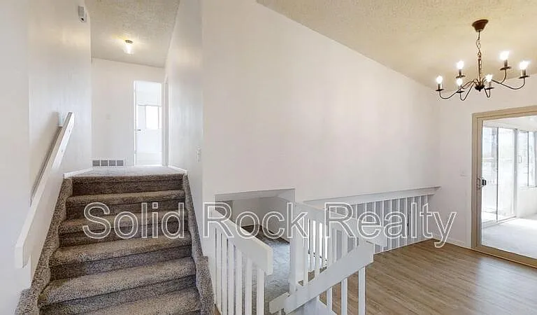 6340 Lange Dr — Photo 5