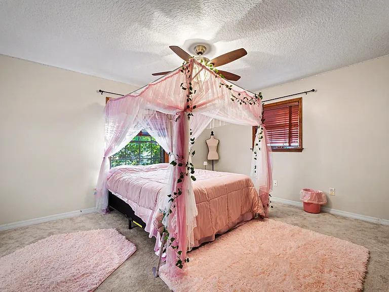 523 Princewood Dr — Photo 35