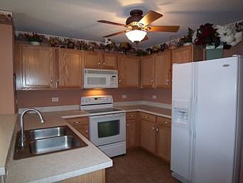 Kitchen with All Appliances