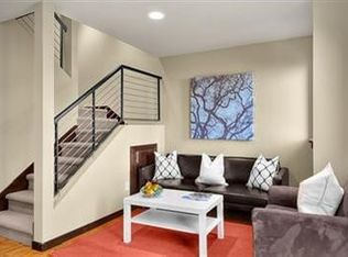 5200 11th Ave NE #B, Seattle, WA 98105