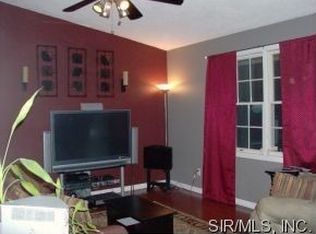 1054 Catalina Dr, Edwardsville, IL