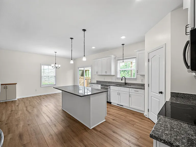 1042 Winesap Rd — Photo 12