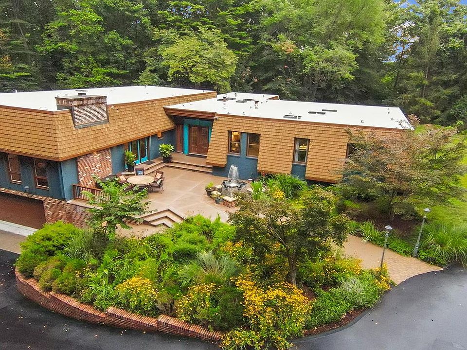 2nd image of 10916 Thimbleberry Ln