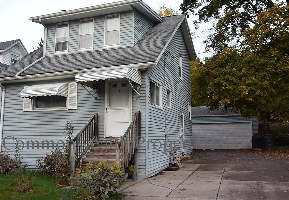 1st image of 2545 6th St