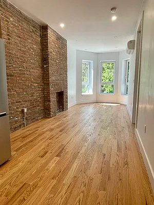 Rented by Spire Group | media 2