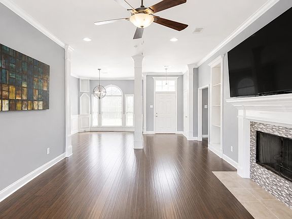 2nd image of 159 Lily Dr