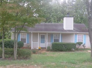 1209 Capps Hollow Dr, Charlotte, NC 28216