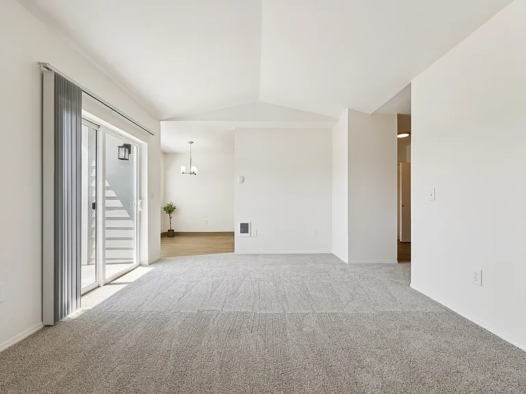 Nolan Ridge Apartments — Photo 41