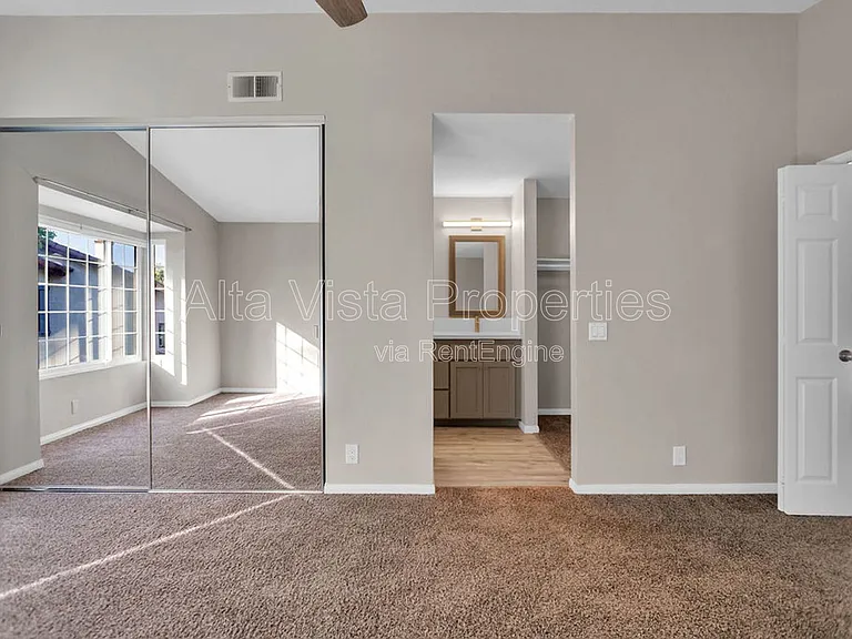 7960 Mission Vista Dr — Photo 35