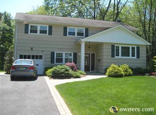 12 Wildwood Trl, Boonton, NJ 07005